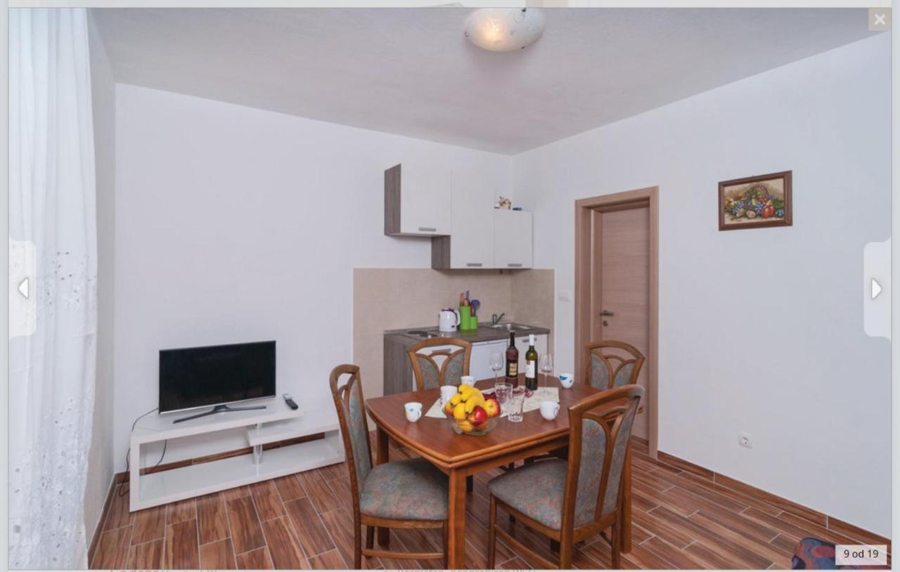 Apartments Tomic สปลิท ภายนอก รูปภาพ